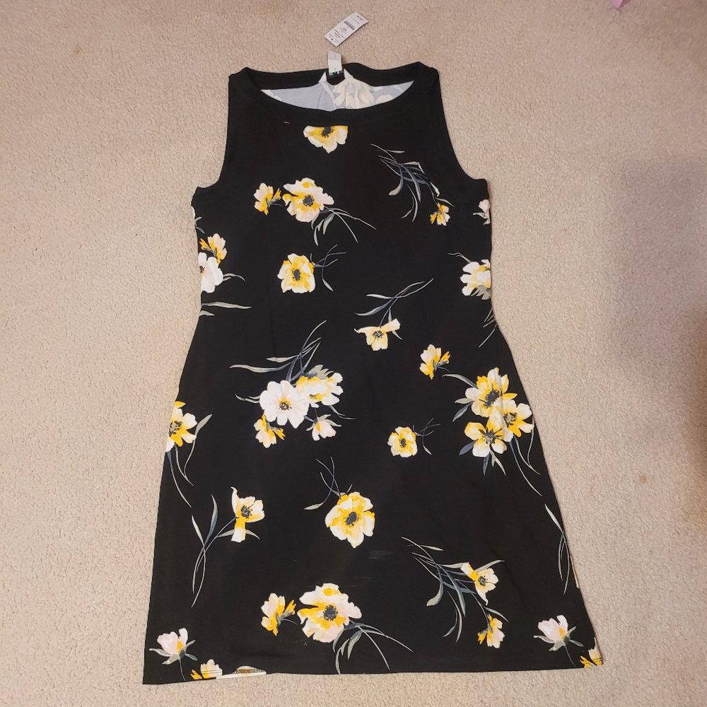 White House Black Market floral dress